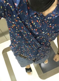 Dirtycookboy - Male escort in Dubai Photo 2 of 4