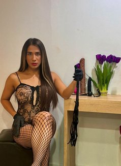Discover Passion, Connect with Desire." - Acompañantes transexual in Bangkok Photo 4 of 21