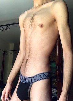 Discreet Btm - Acompañantes masculino in Cairo Photo 2 of 5
