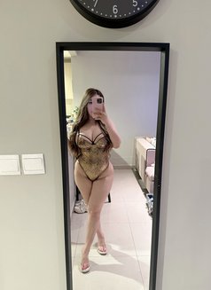 Discreet Elegant Annika - escort in Doha Photo 11 of 15