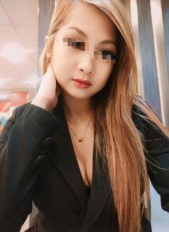 Discreet Gfe Escort Now Available! - escort in Singapore Photo 2 of 3