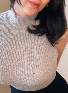 Discreet Korean mom TG:heyitstrish514 - puta in Kuala Lumpur Photo 10 of 10