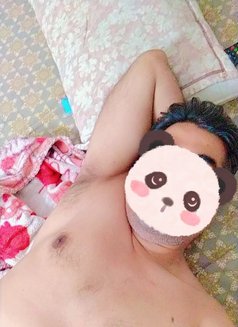 Discreet Male Escort for females pleasur - Acompañantes masculino in New Delhi Photo 1 of 1