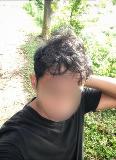 Discreet Partner - Acompañantes masculino in Colombo Photo 1 of 3