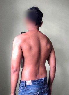 Discreet Partner - Acompañantes masculino in Colombo Photo 2 of 3