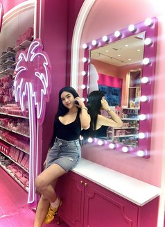 DISCRETION,INTELLIGENCE,PERSONALITY - Transsexual escort in Kuala Lumpur Photo 30 of 30