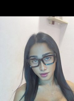 Disha Big D - Transsexual escort in Mumbai Photo 18 of 18