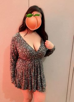 Disha Cam And Real Meet - puta in Noida Photo 4 of 7