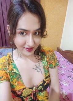 Disha Dey - Transsexual escort in Kolkata Photo 12 of 30