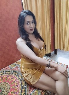 Disha Dey - Transsexual escort in Mumbai Photo 24 of 30