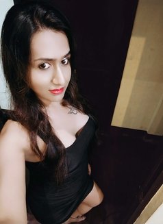 Disha Dey - Transsexual escort in Kolkata Photo 29 of 30