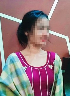 Disha Escort Hand to Hand Payment - escort in Chandigarh Photo 1 of 2