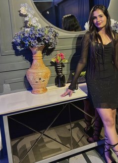 Disha - escort in Ahmedabad Photo 1 of 2