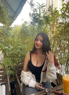 Disha - escort in Kochi Photo 1 of 2