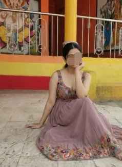 Disha Independent (Cam & Real Meet) Avl - puta in Hyderabad Photo 4 of 4