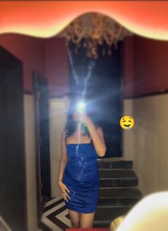 Disha - escort in Mumbai Photo 1 of 7