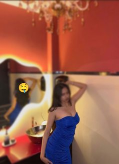 Disha - escort in Mumbai Photo 3 of 7