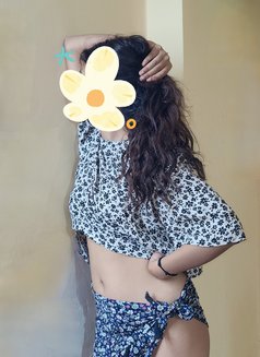 Disha - escort in New Delhi Photo 4 of 5