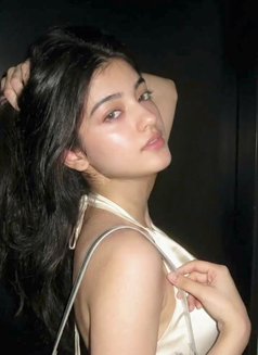 Disha Indian - escort in Ajmān Photo 2 of 2