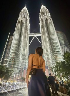 Disha Indian - puta in Dubai Photo 2 of 6