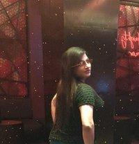 Disha kaur - Transsexual escort in Greater Noida