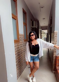 Disha kaur - Transsexual escort in Noida Photo 28 of 30