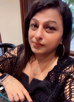 Disha kaur - Transsexual escort in Noida Photo 29 of 30