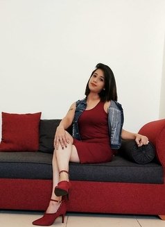 ꧁༻ Disha꧁༻ New Girl indian - puta in Kuwait Photo 5 of 9