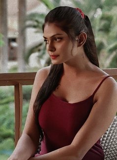 Disha Roy - Transsexual escort in Bangalore Photo 8 of 11