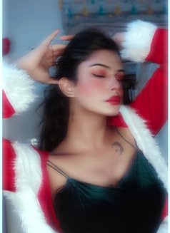 Disha Roy - Transsexual escort in Bangalore Photo 9 of 11