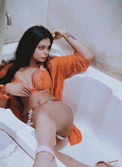 Disha Roy - Acompañantes transexual in Bangalore Photo 14 of 18