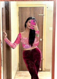 Disha Roy - Transsexual escort in Bangalore Photo 30 of 30