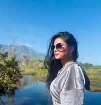 Disha Roy - Transsexual escort in Bangalore Photo 28 of 29
