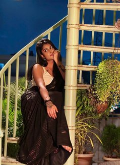 Disha Roy - Transsexual escort in Bangalore Photo 3 of 30