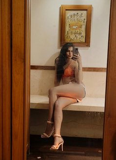 Disha Roy - Acompañantes transexual in Kolkata Photo 6 of 9