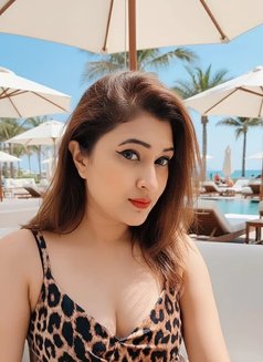 Disha - escort in Pune Photo 5 of 11