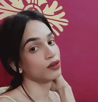 Disha Singh for Real + Online Service - Transsexual escort in New Delhi