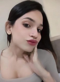 Disha Singh for Online Service - Transsexual escort in Ahmedabad Photo 4 of 8