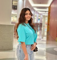 Dishaa from india original profile - escort in Dubai Photo 2 of 5