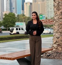 independent indian real profile - puta in Dubai Photo 4 of 6