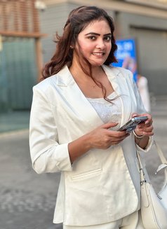 Dishaa from india original profile - puta in Dubai Photo 5 of 6