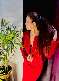 disha - escort in Riyadh Photo 8 of 9