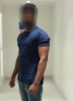 Dishanth - Male escort in Colombo Photo 2 of 2