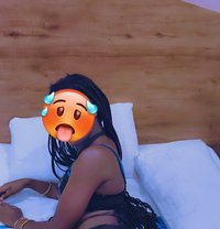 Disire Bouncy Ass/camshow & Real Meet - puta in Mumbai Photo 1 of 3