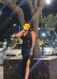 Independent girl available for hand cash - escort in Kathmandu Photo 1 of 2
