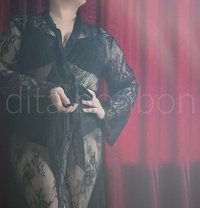 Dita BonBon - Finnish mature GFE escort - puta in Helsinki