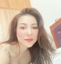 Available Miu Miu - puta in Chennai