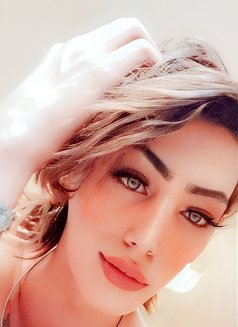 Diva Amy - Transsexual escort in Amman Photo 3 of 11