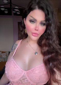 Diva Arabic trans in Paris ts Arabian - Transsexual escort in Cannes Photo 28 of 30