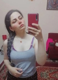 Diva - escort in Cairo Photo 5 of 6